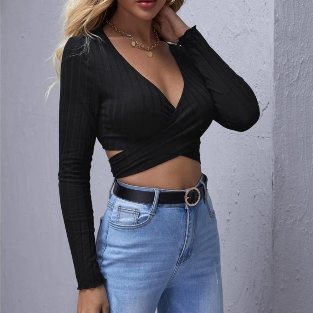 SHEIN Crisscross Tie Back Crop Top